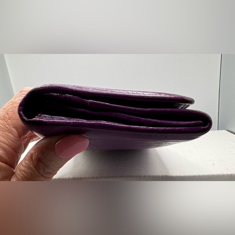 Gorgeous Authentic (COA included) Purple Prada Milano Wallet Preloved - Picture 5 of 16